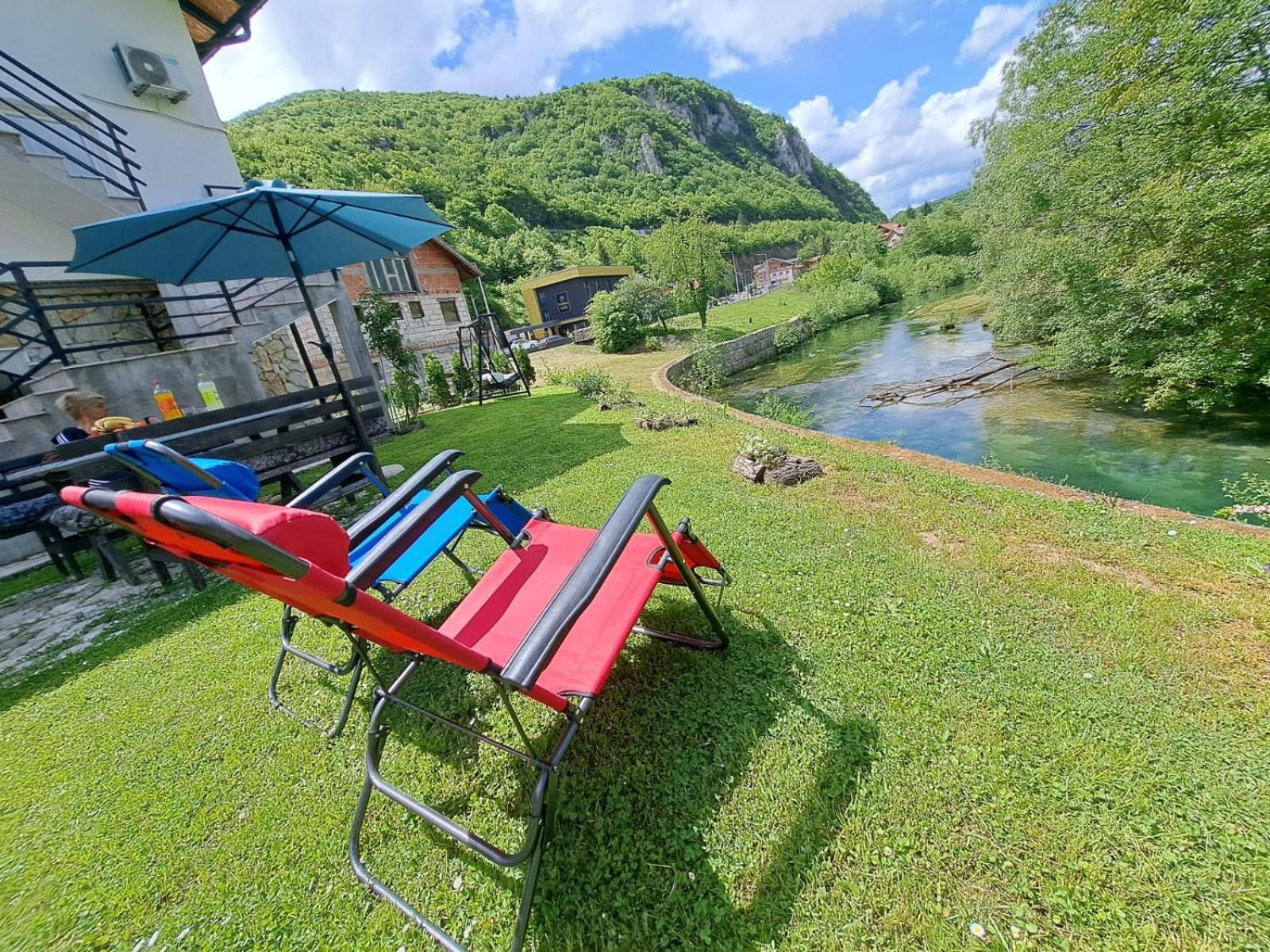 Bed and Breakfast Sobe Zizi Jajce Exteriér fotografie