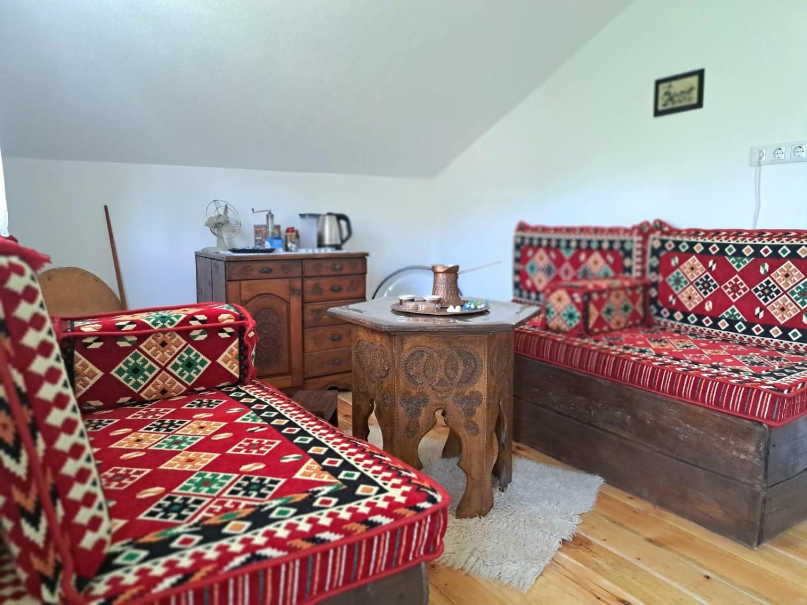 Bed and Breakfast Sobe Zizi Jajce Exteriér fotografie